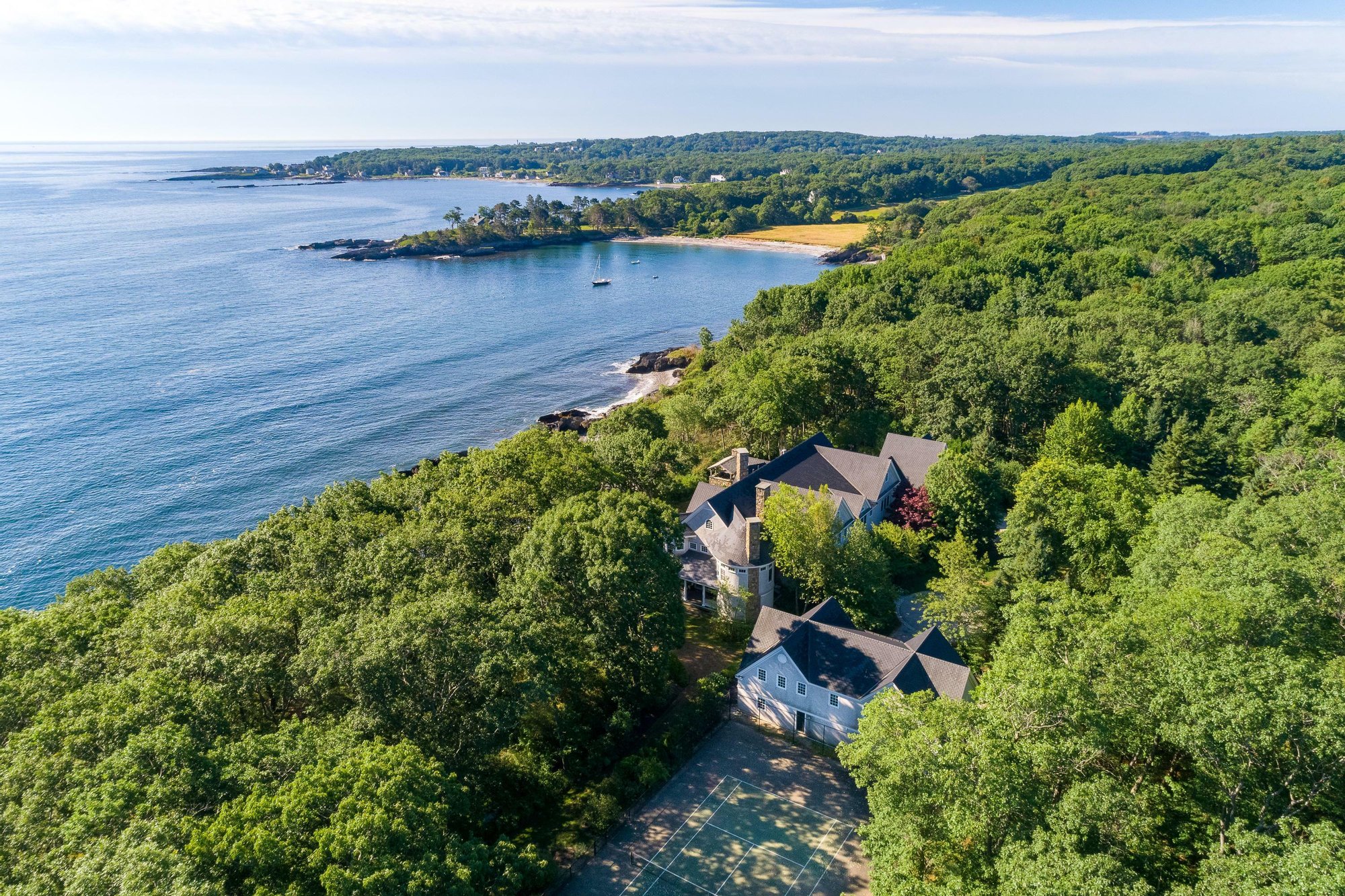 1172 Shore Road in Cape Elizabeth, ME, United States for sale (10897172)