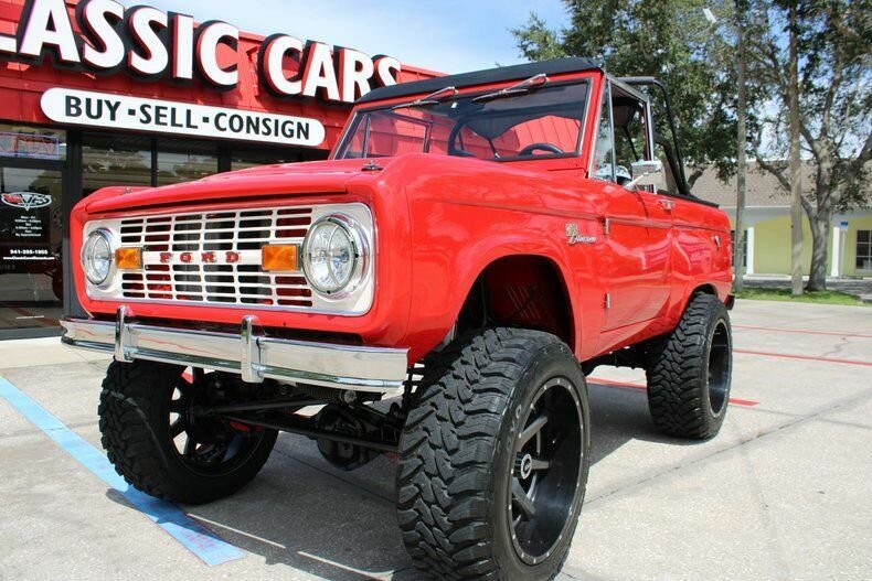 Suv in Sarasota, Florida, United States 3 - 11098731