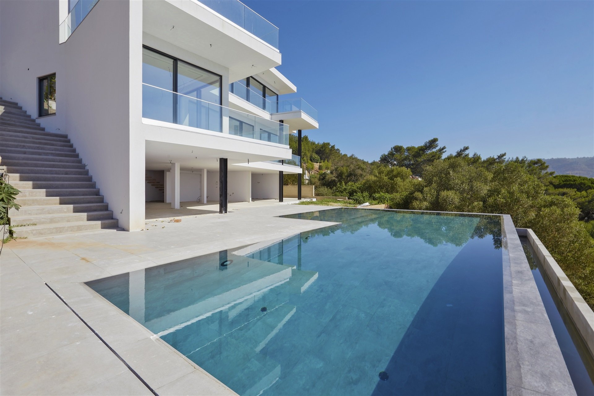 House, 4 Bedrooms, For Sale in Sesimbra, Portugal for sale (11111817)