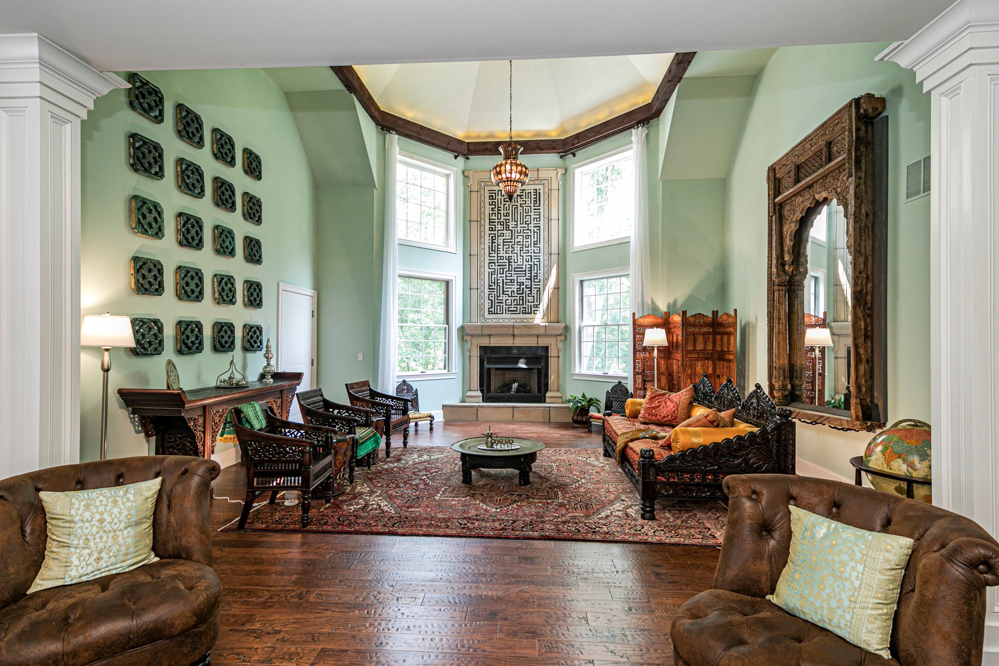 Classic Princeton Estate On Three Acres In Princeton, Nj, United States