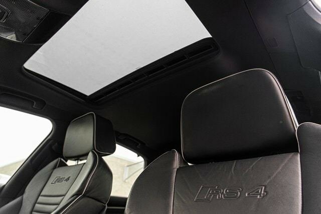 Sedan in Fresno, California, United States 4 - 11046560