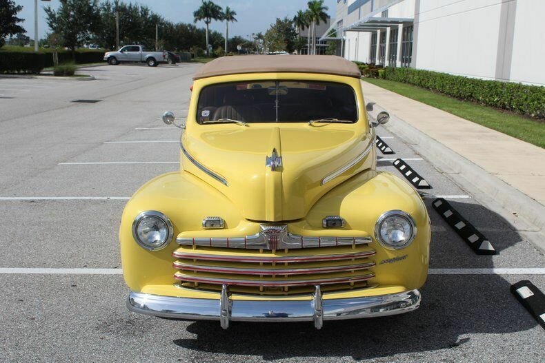 Ford Convertible in Sarasota, Florida, United States 3 - 11113596