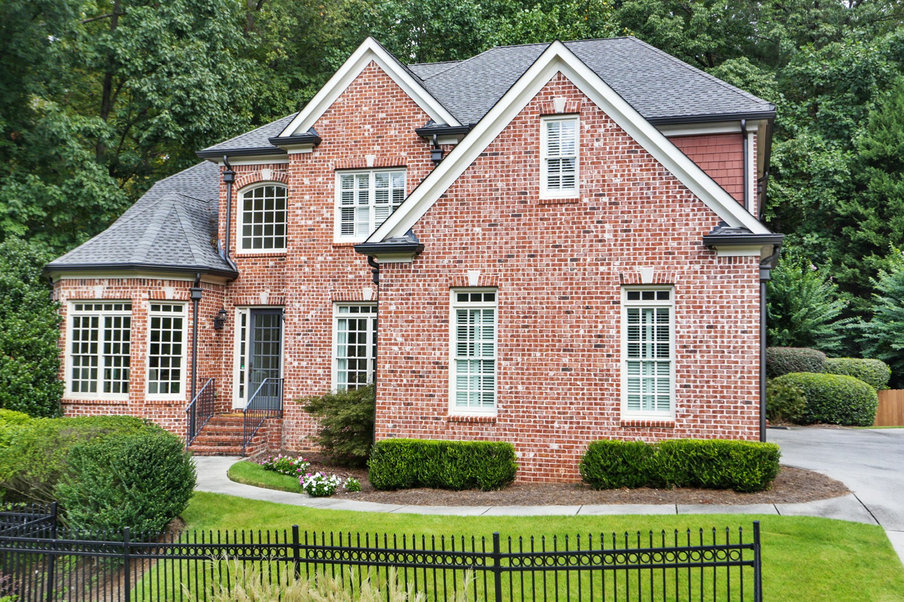 Beautiful Brick Home In Gated Community In Atlanta, Ga, United States