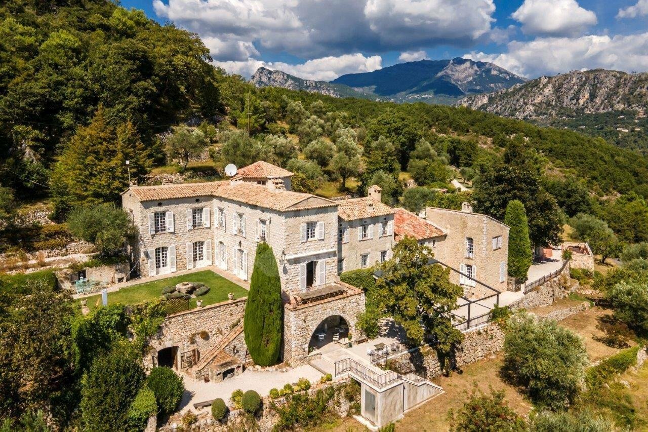 Outstanding Chateau On The French In Le Broc, Provence Alpes Côte D
