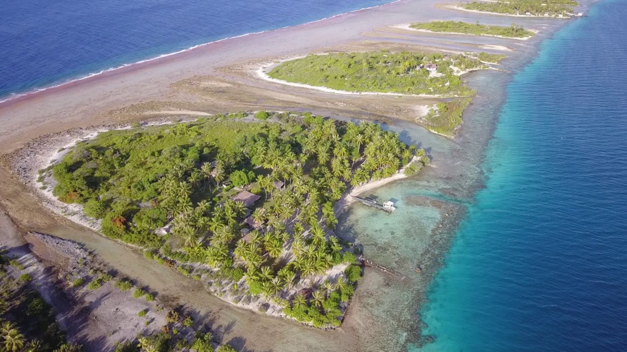 Private Island With Bungalows in MANIHI, French Polynesia for sale (11118375)