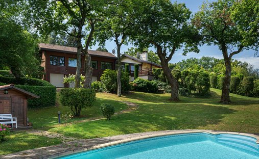 House in Neuvecelle, Auvergne-Rhône-Alpes, France 1