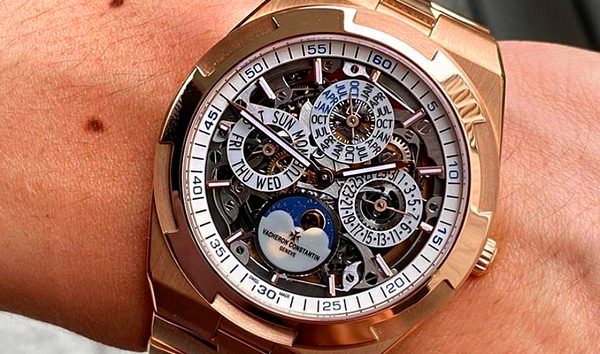 Vacheron Constantin 4300V/120R-B547 OVERSEAS PERPETUAL CALENDAR ULTRA-THIN SKELETON (11122480)