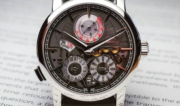 Vacheron Constantin 3200T/000P-B578 TRADITIONNELLE TWIN BEAT PERPETUAL CALENDAR (Retail: US$199,000) (11122532)