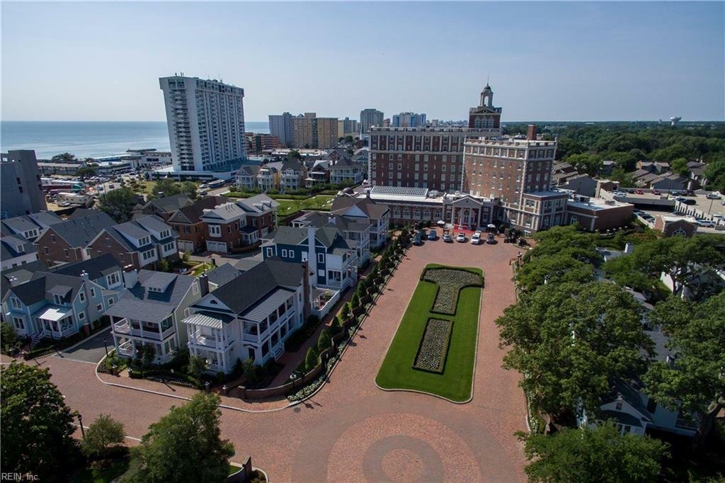 Virginia Beach Town Center Condos For Sale