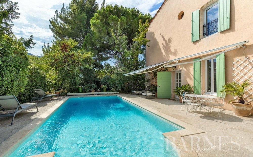 Luxury Homes For Sale In Marseille Provence Alpes Cote D Azur France Jamesedition