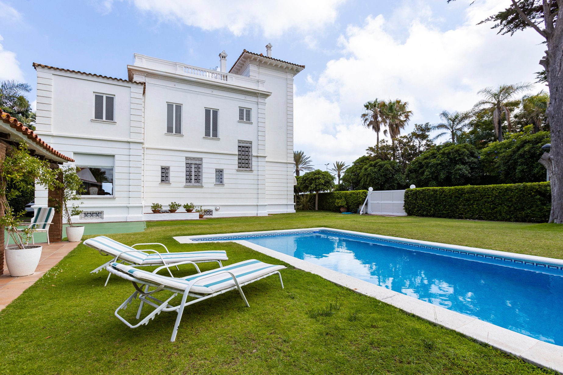 Majestic Beachfront Property In Sitges in Sitges, Spain for sale (11028884)
