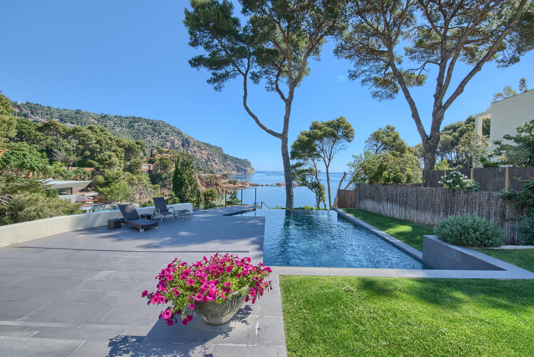 Magnificent Modern Sea Front Villa For Sale In Aiguablava in Begur