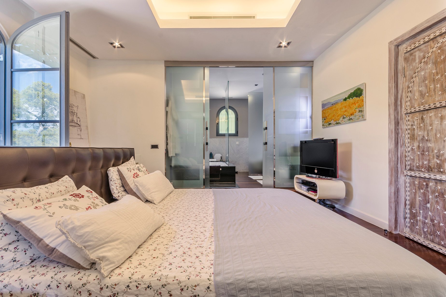 Impressive And Unique Villa In Vallvidrera, Barcelona In Catalonia