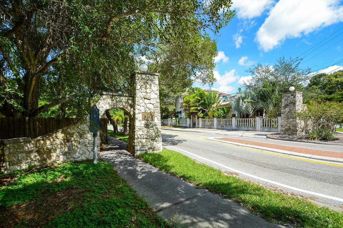 Mcclellan Park In Sarasota, Florida, United States For Sale (11125791)