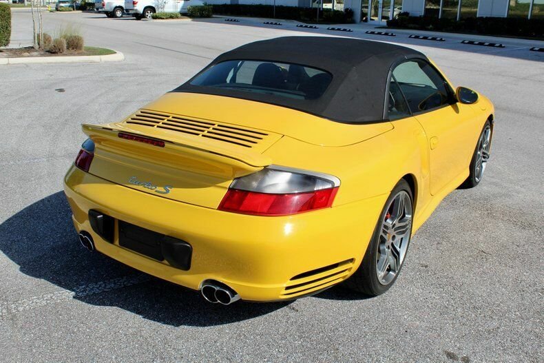 Cabriolet in Sarasota, Florida, United States 5 - 11126472