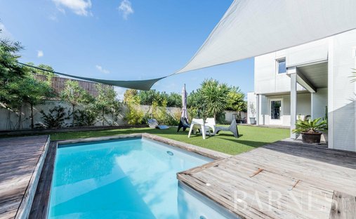 Luxury Homes For Sale In Marseille, Provence-Alpes-Côte D'Azur, France ...