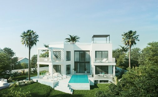 Villa in Elviria-Cabopino, Marbella, Spain 1