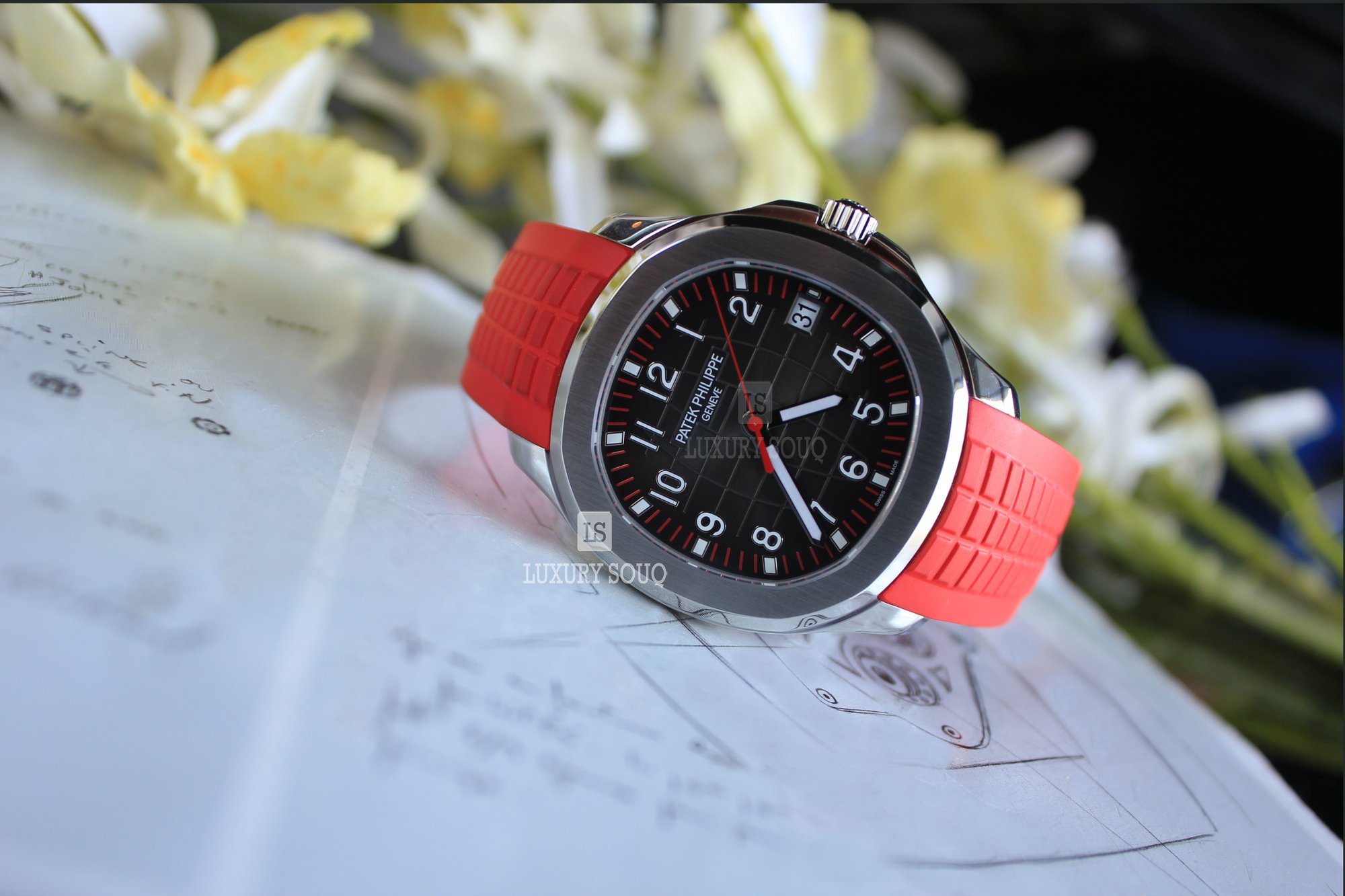 Patek Philippe Aquanaut Red Price 2024 favors