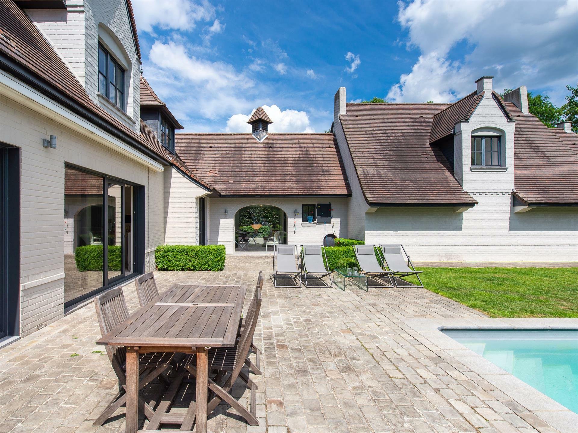 Rhode Saint Genèse I Centrale in RhodeSaintGenese, Belgium