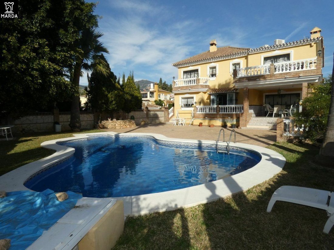 Villa in Las Lagunas de Mijas, Andalusia, Spain 1 - 11115025