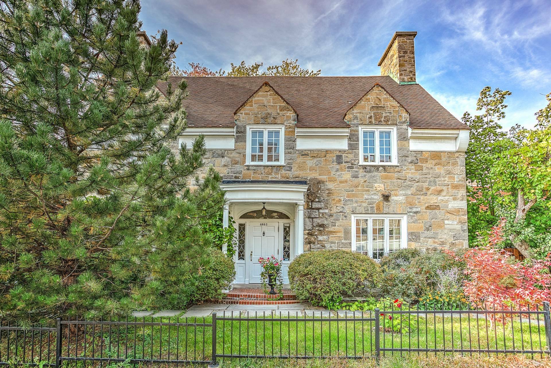 Côte Des Neiges/Notre Dame De Grâce (Montréal), Qc In Montréal, Quebec