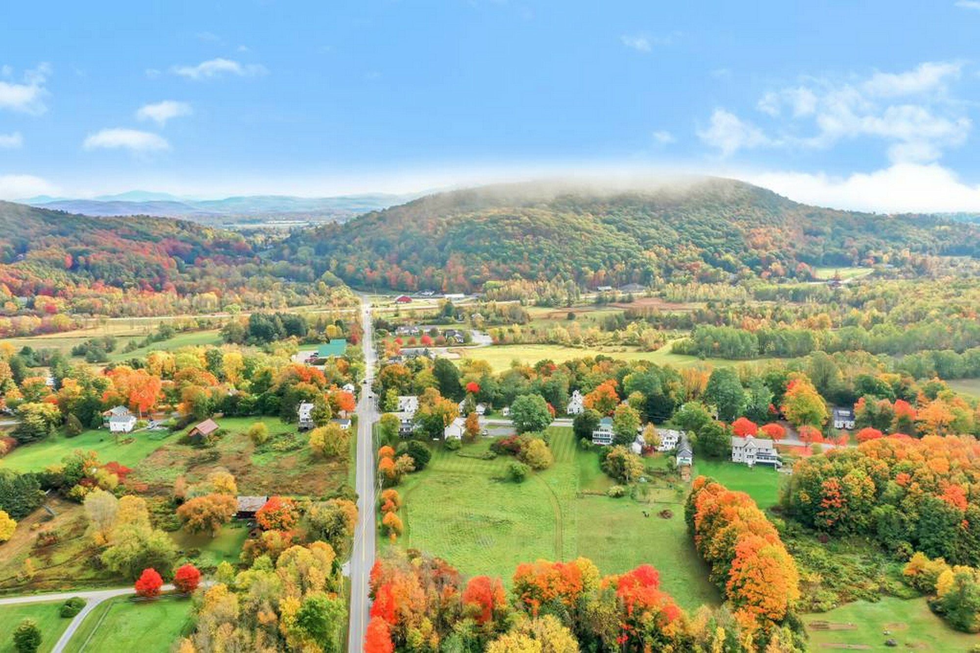 Heart Of Charlotte Village In Charlotte, Vt, United States For Sale