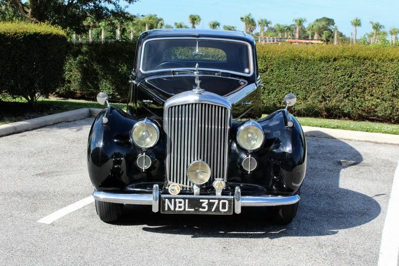 Bentley VI in Sarasota, Florida, United States 5 - 11149268