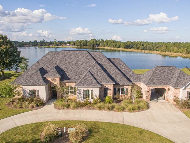 Luxury Homes For Sale In Gulfport Mississippi Jamesedition