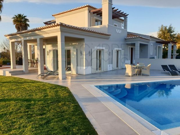 luxury homes with tennis court for sale