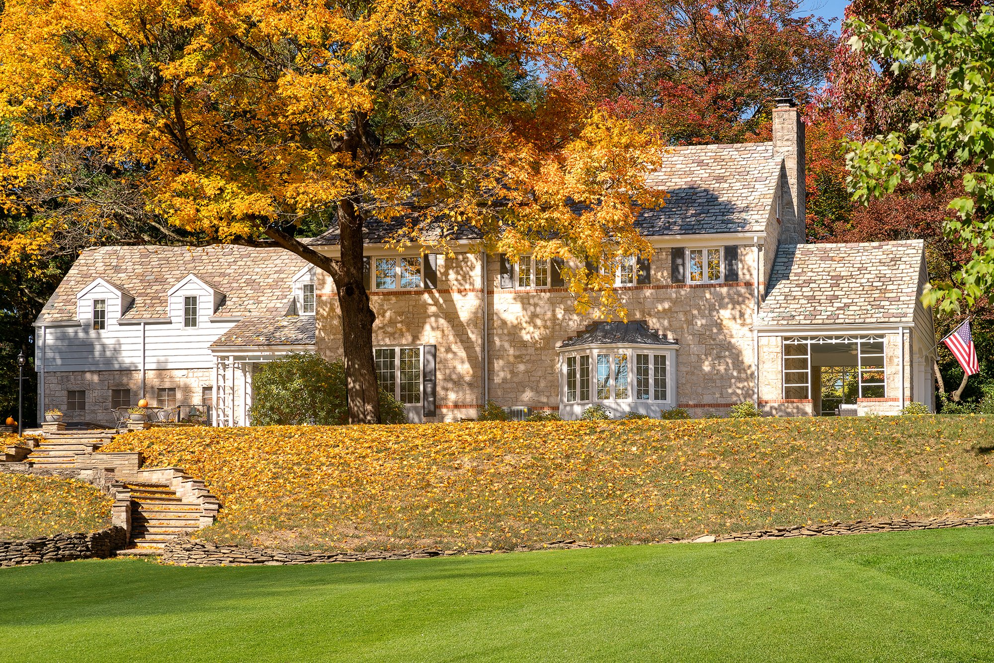 900 West Ingomar Road in Ingomar, PA, United States for sale (11152142)