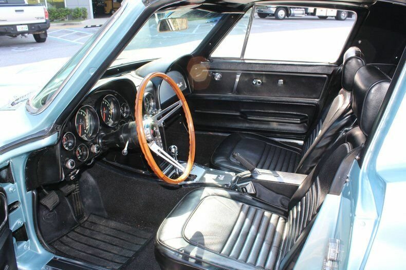 Cabriolet in Sarasota, Florida, United States 3 - 11153217