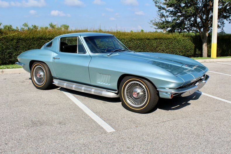 Cabriolet in Sarasota, Florida, United States 1 - 11153217