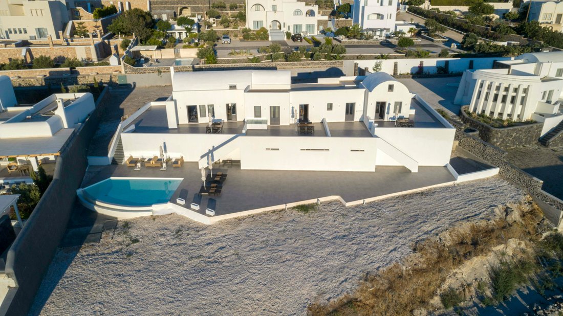 House in Thira, Aegean, Greece 3 - 10877835