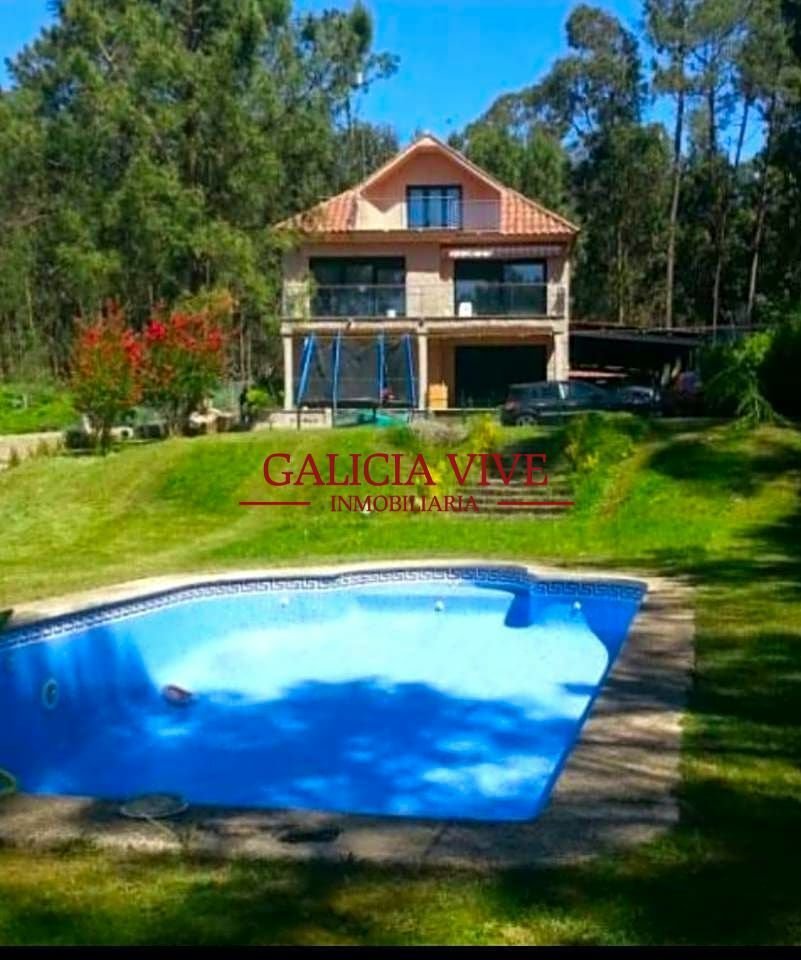 Villa Pontevedra En Poyo, Galicia, España En Venta (11157398)