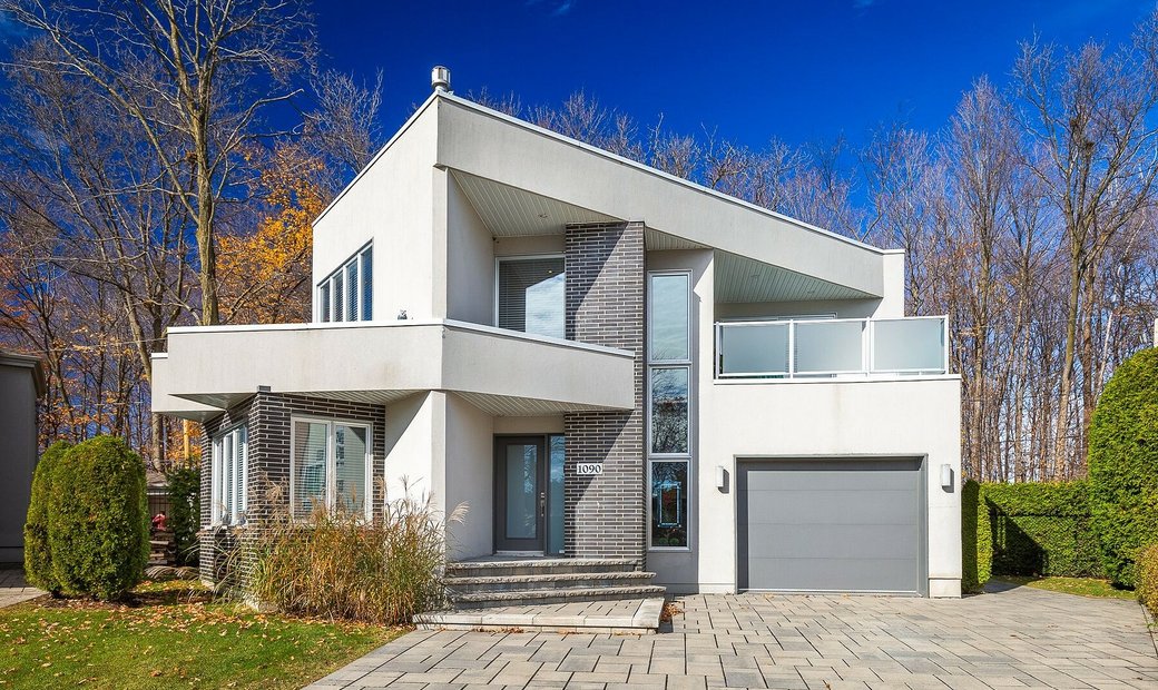 1090 Rue Charles Darwin In Boisbriand, Canada For Sale (11172309)