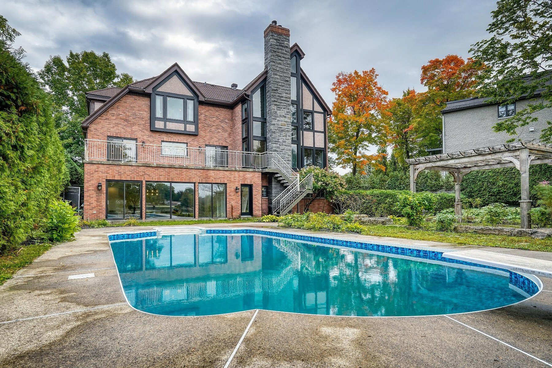 157 Rue De L'île Ducharme in Rosemère, Canada for sale (11172329)