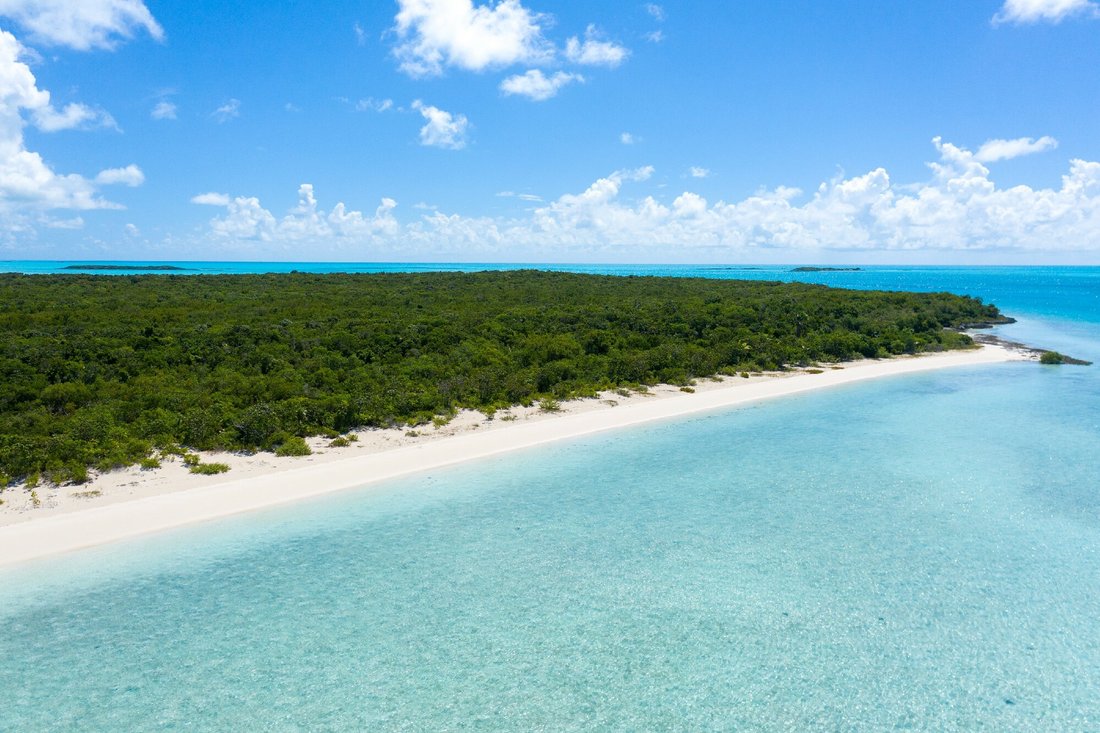 Private Island in Farmer's Hill, Exuma, The Bahamas 1 - 11176407