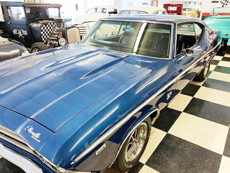 Coupe in Malone, New York, United States 3 - 10759680