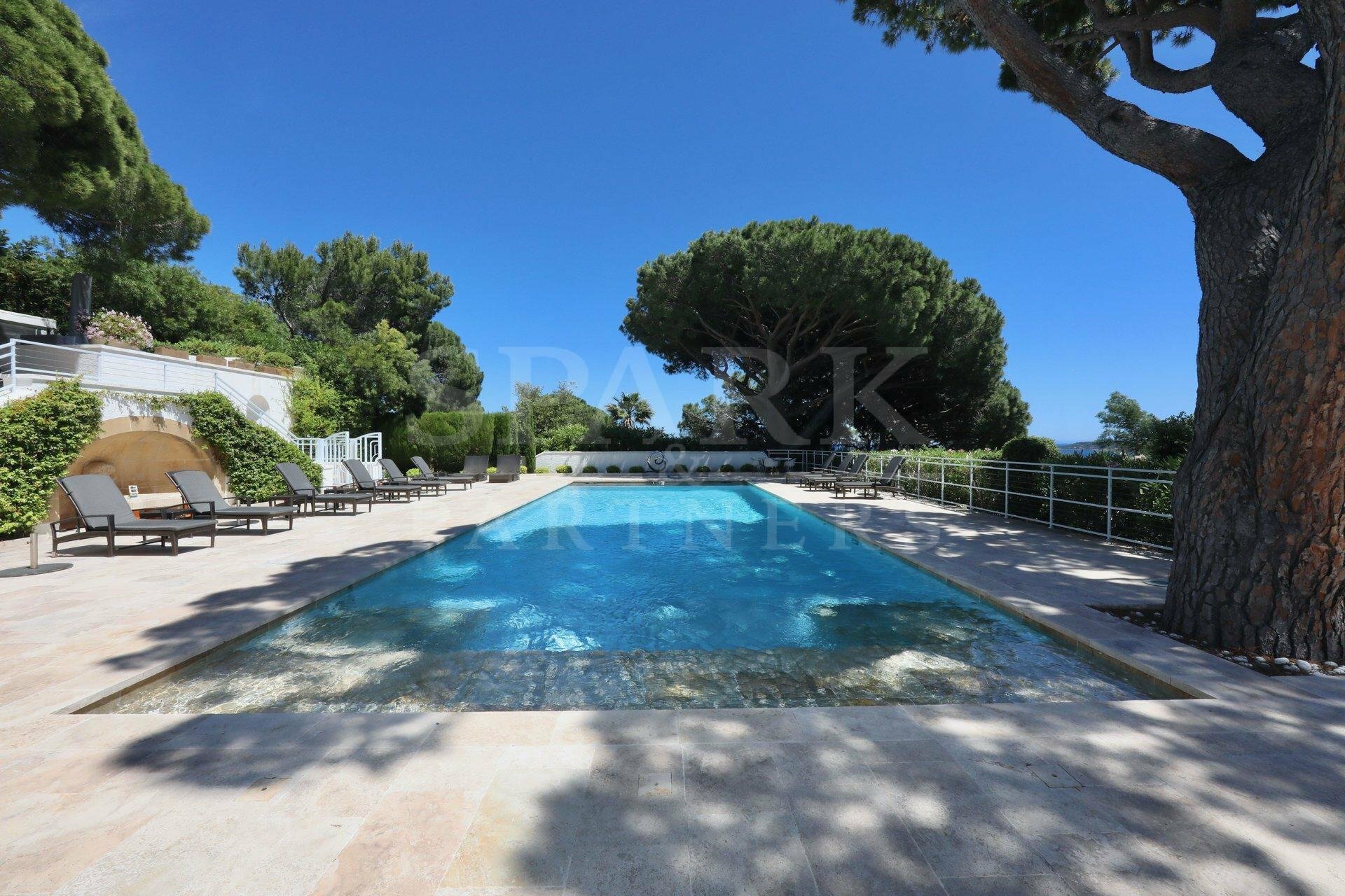 Sale Villa SainteMaxime in Sainte Maxime, France for sale (11190188)