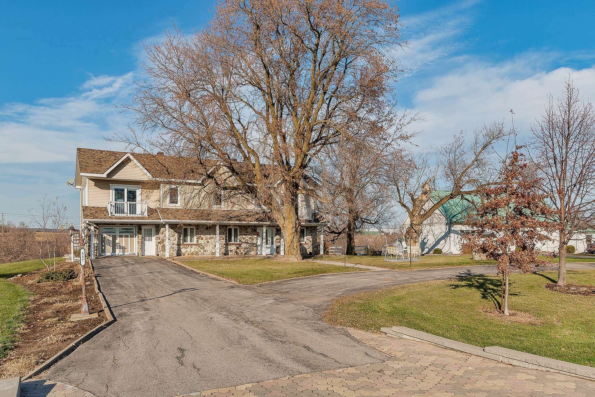 SaintLin/Laurentides, QC in SaintLin/Laurentides, Canada for sale