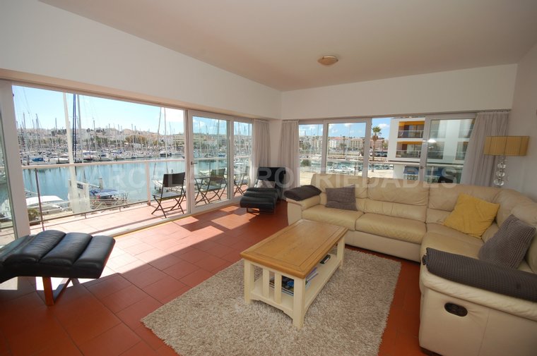 Beautiful 2 Bed Corner Waterfront Apartment With Amazing In Lagos Portugal In Vendita 11194852