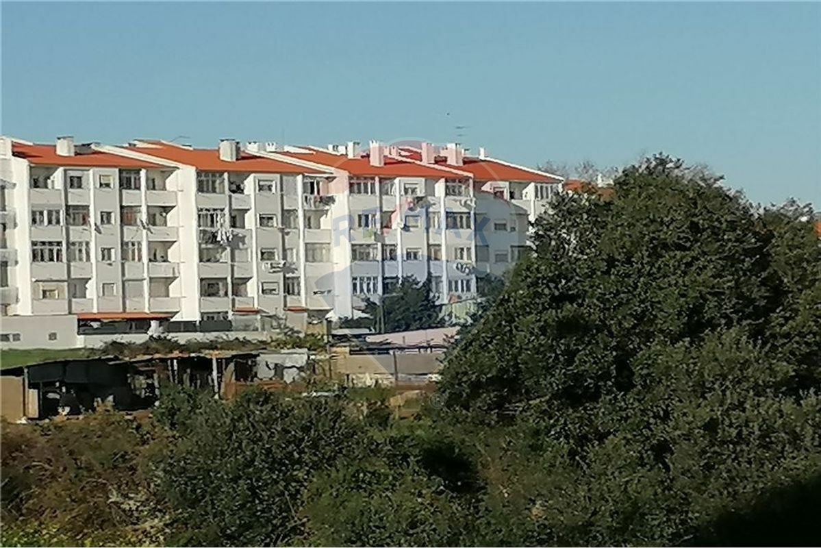 Land for sale in Cascais, Portugal — €772,000