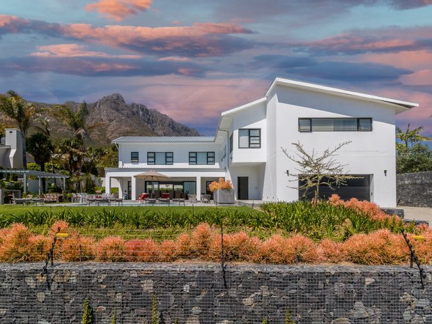 Luxury new built houses for sale in Stellenbosch, Western Cape, South ...