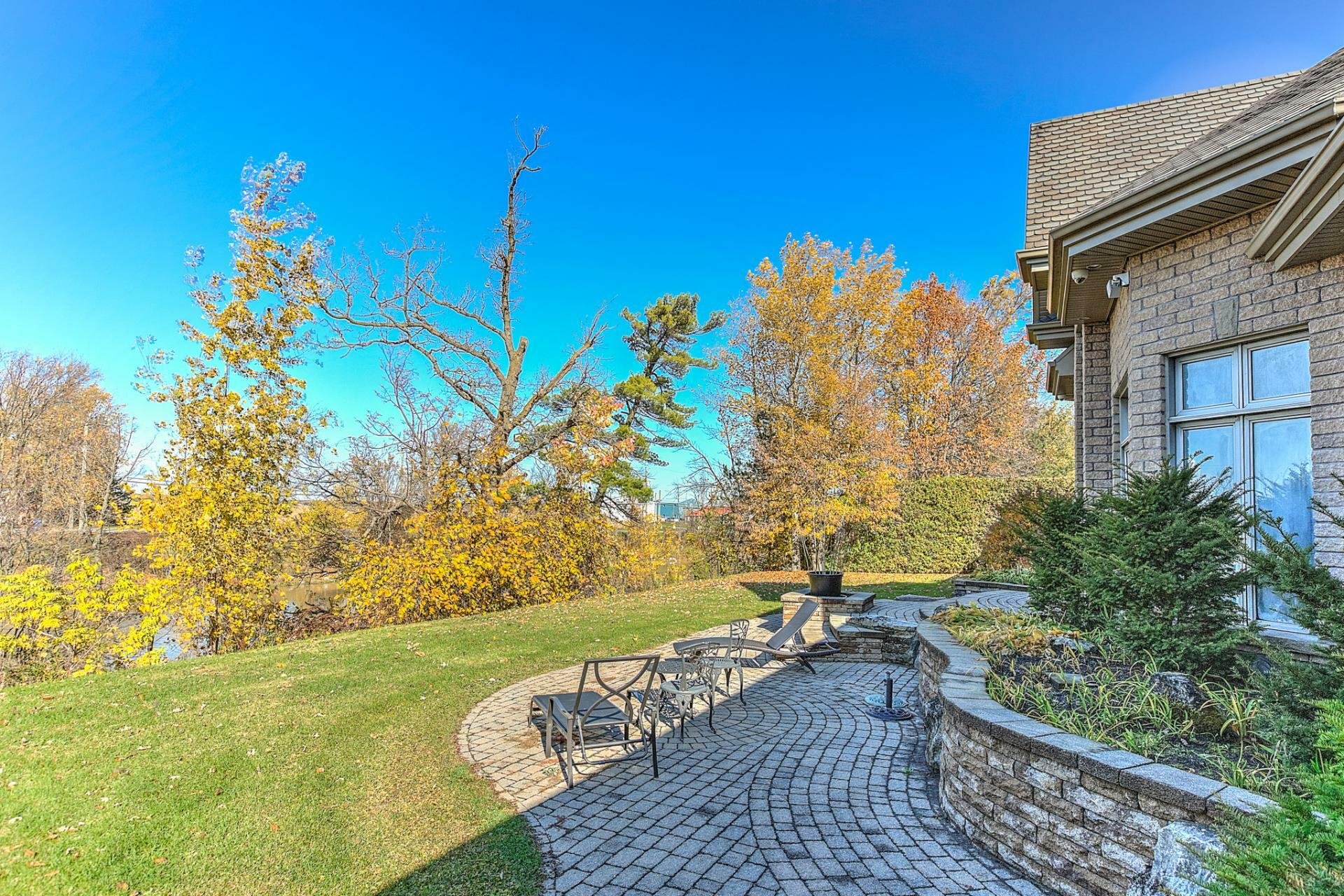 Carignan, QC in Carignan, Canada for sale (11202679)