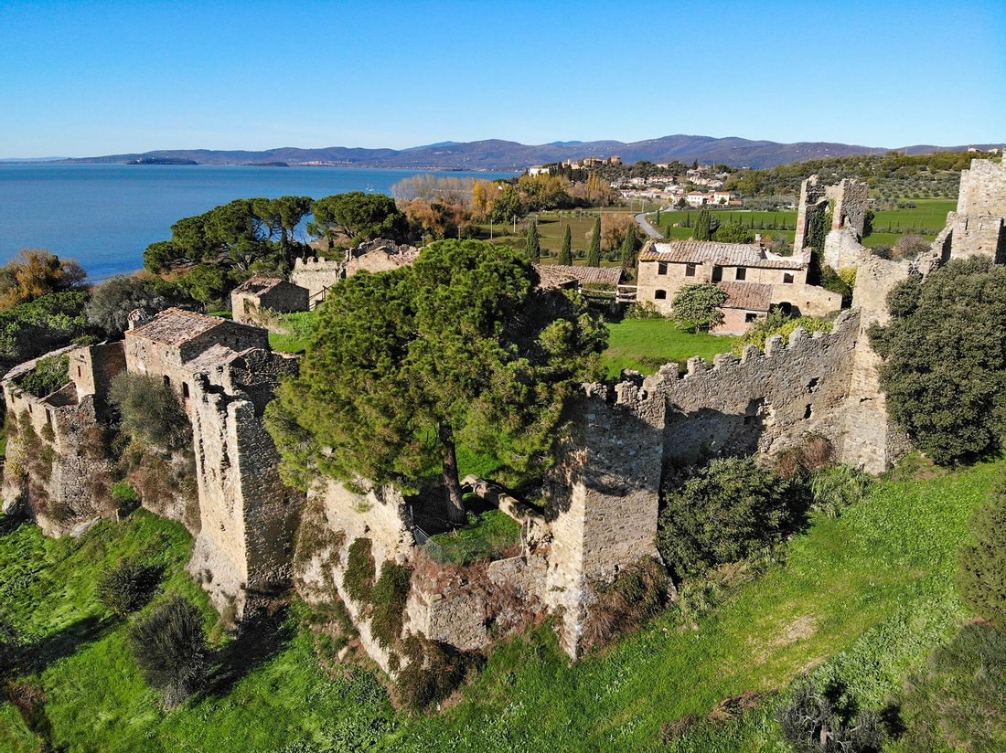 Zocco’s Medieval Crown: A Lakeside Castle Awaiting Its Renaissance