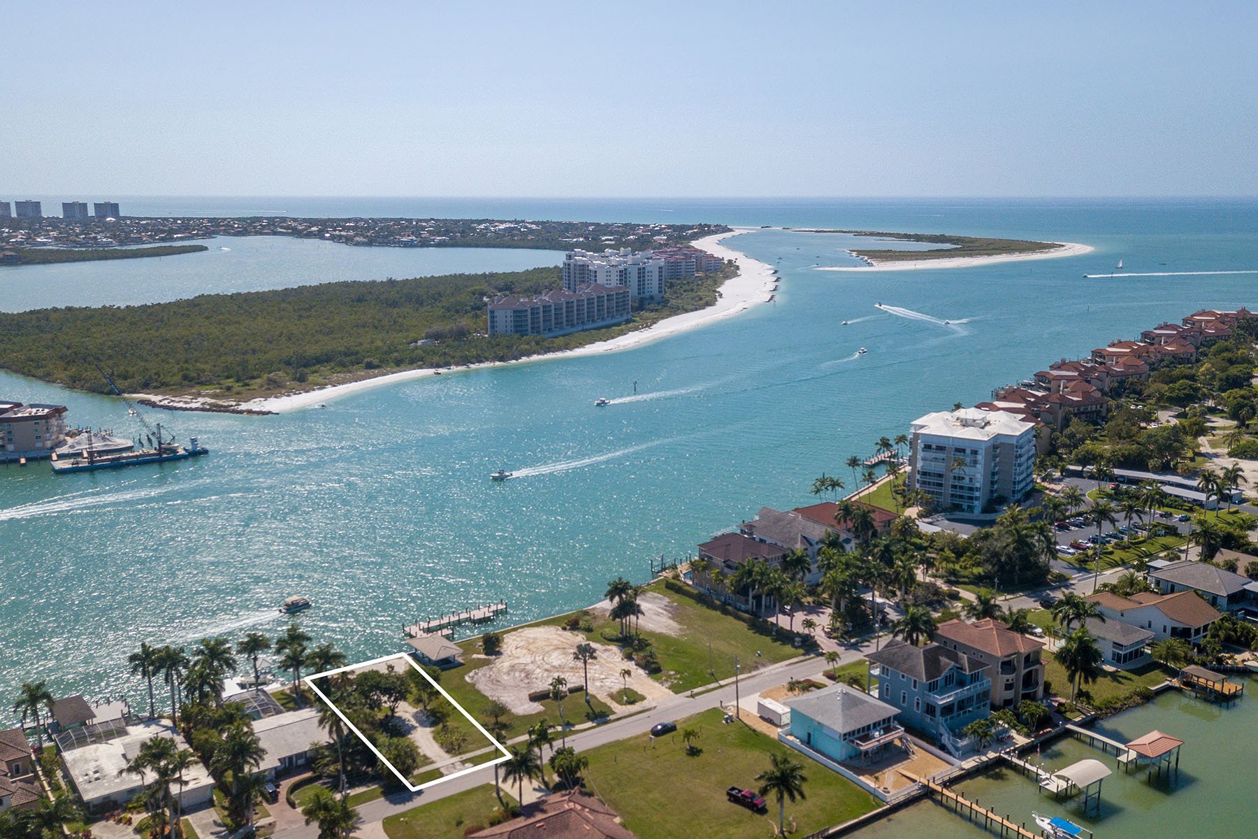 Isles Of Capri In Naples, Fl, United States For Sale (10978126)