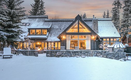 Luxury homes for sale in Alberta, Canada | JamesEdition