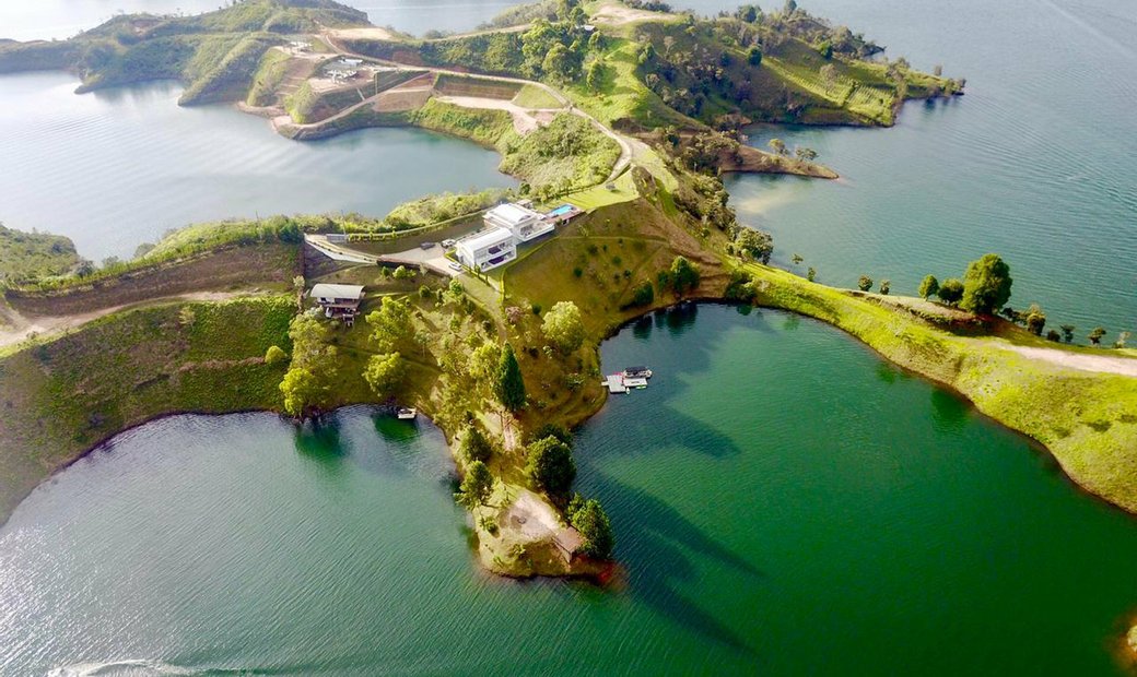 Sale House Guatapé in Guatapé, Colombia for sale (11216110)