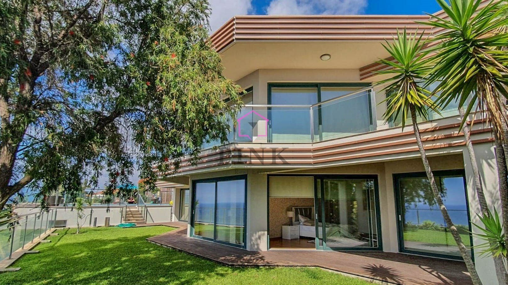 Villa Cedro Property Of Refinement! Garajau, Madeira In Santa Cruz, Portugal For Sale (11131585)