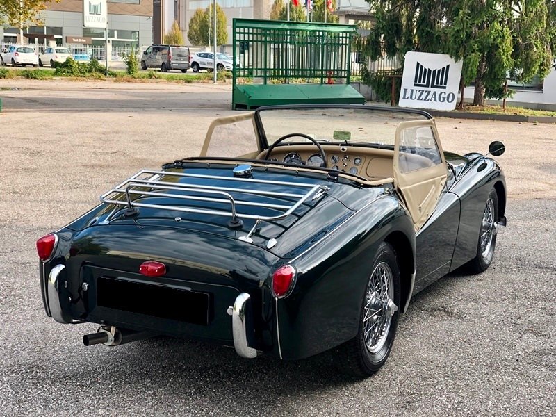 Cabriolet in Brescia, Province of Brescia, Italy 3 - 11221641